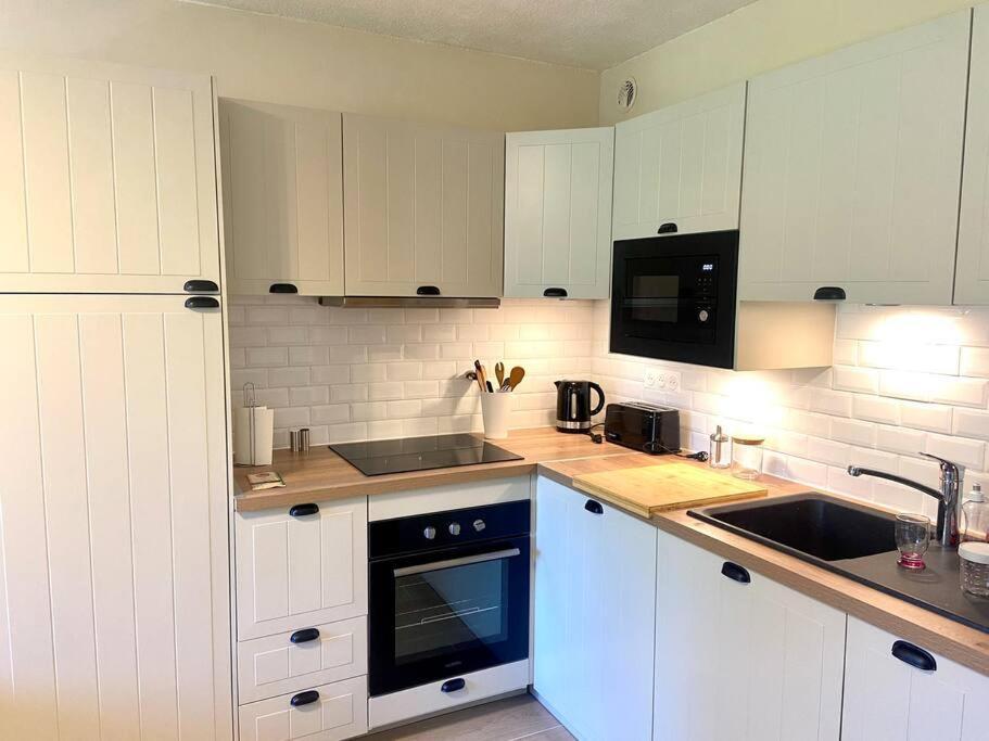 Cozy Appartement Avec Vue Sur Montagne Bourisp Ngoại thất bức ảnh
